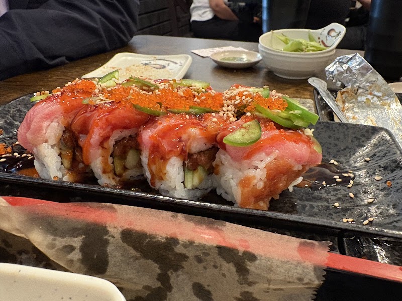 Oh Fish Sushi & Kitchen photo 3