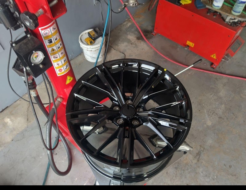 Bryan’s New & Used Tire Shop photo 5