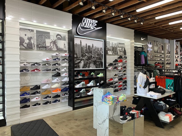Shoe Palace photo 4