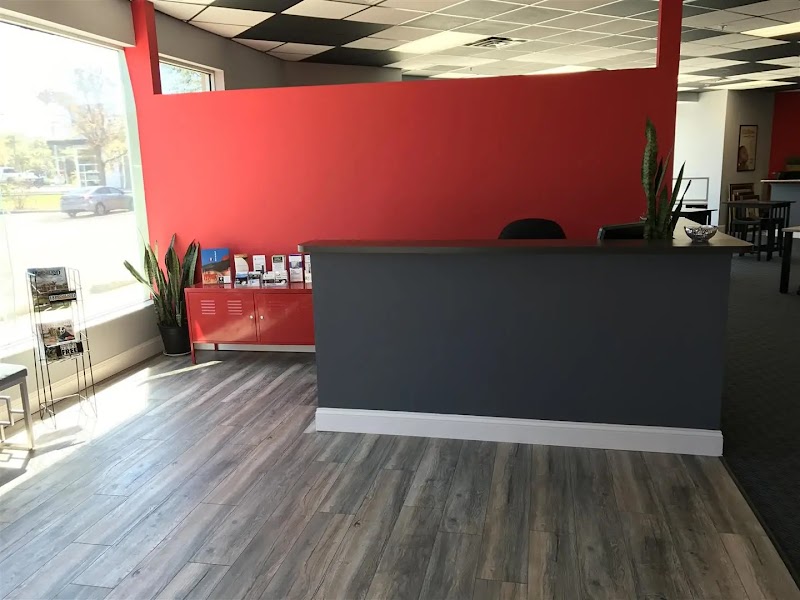 RE/MAX Elite Realty photo 5