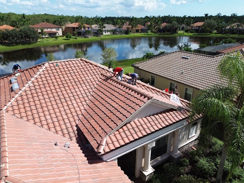 R4 Roofing and Reconstruction photo 5