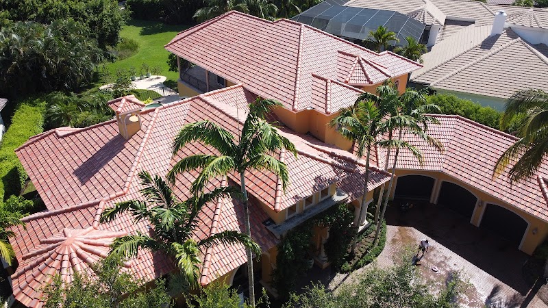 R4 Roofing and Reconstruction photo 4