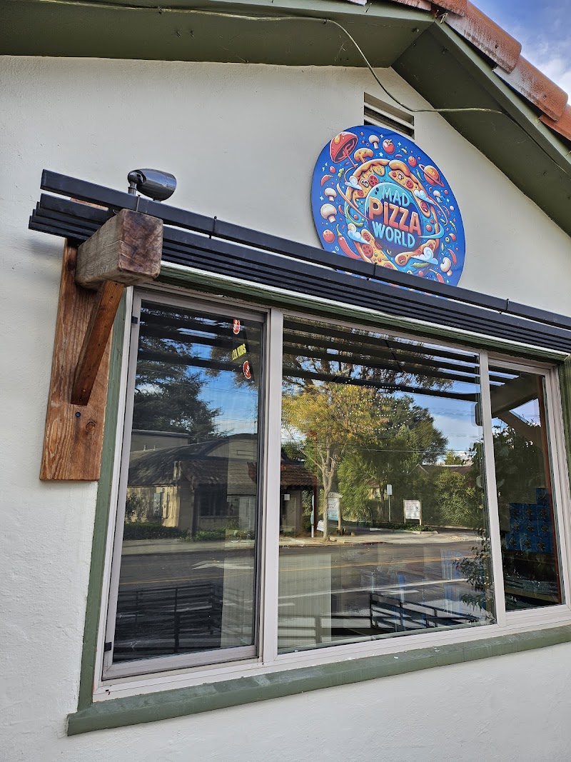 Photo of Mad Pizza World