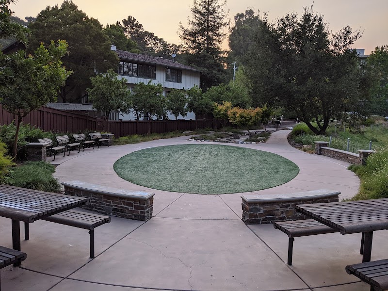 Davey Glen Park photo 4