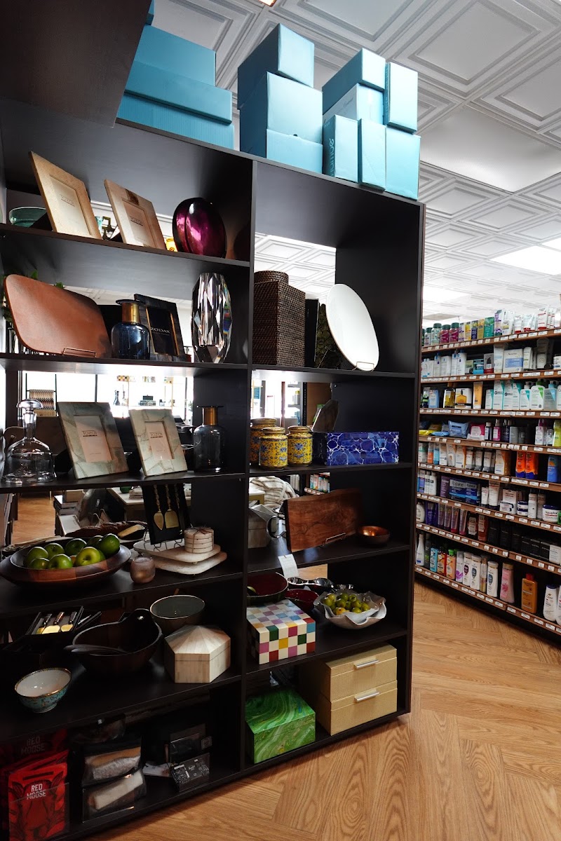 Beverly Glen Pharmacy photo 3