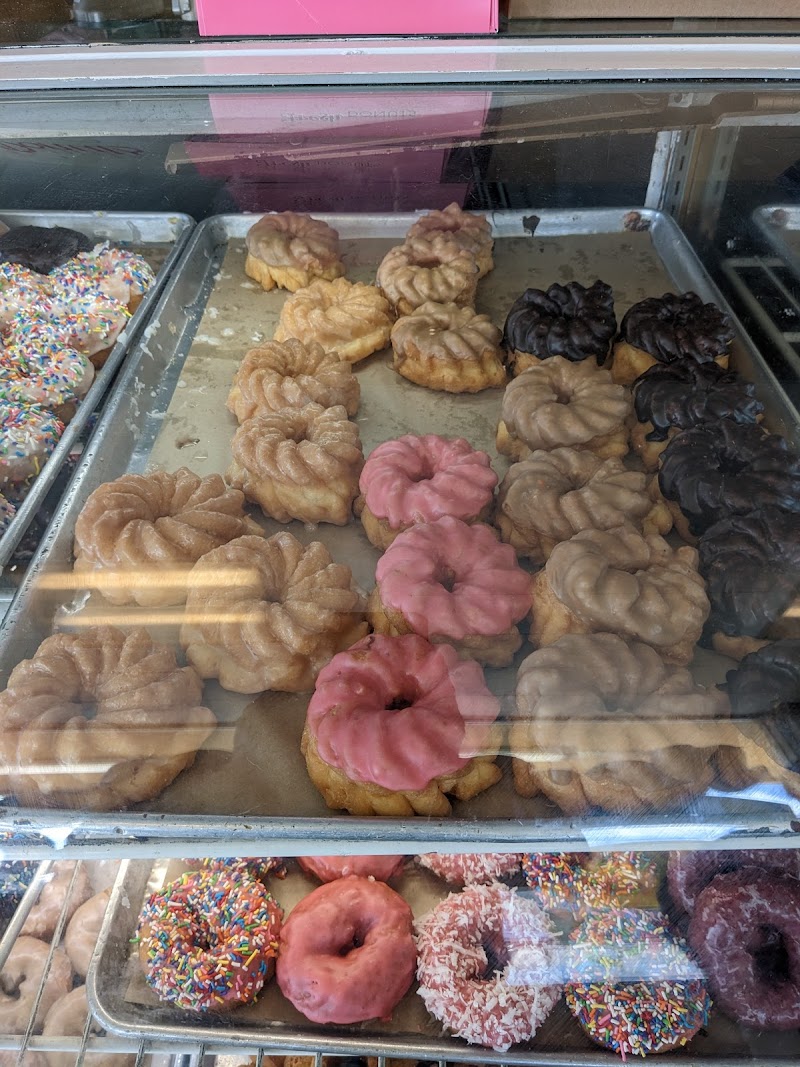 Happy Donuts photo 3