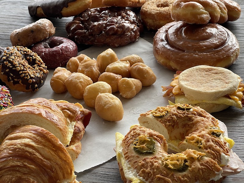 Happy Donuts photo 2