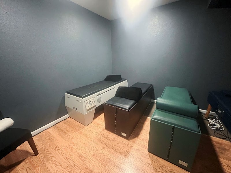 Simon Chiropractic photo 5