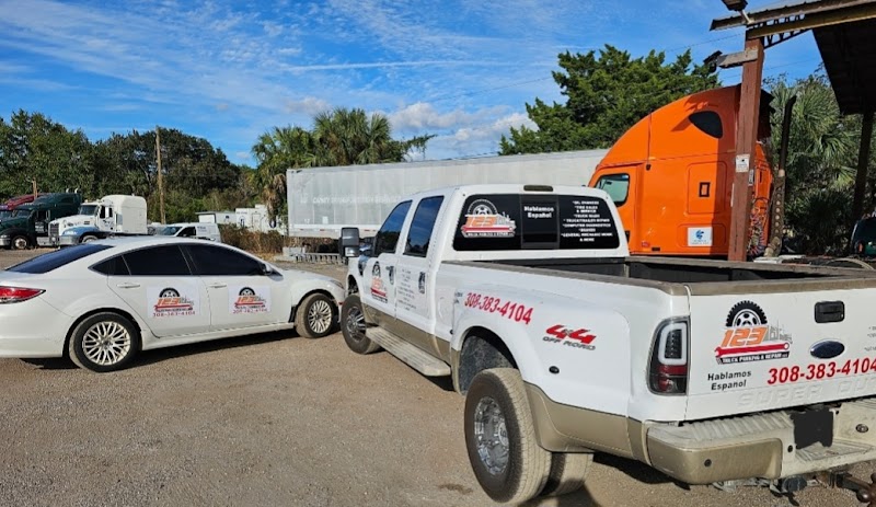 123 Truck Parking & Repair photo 2