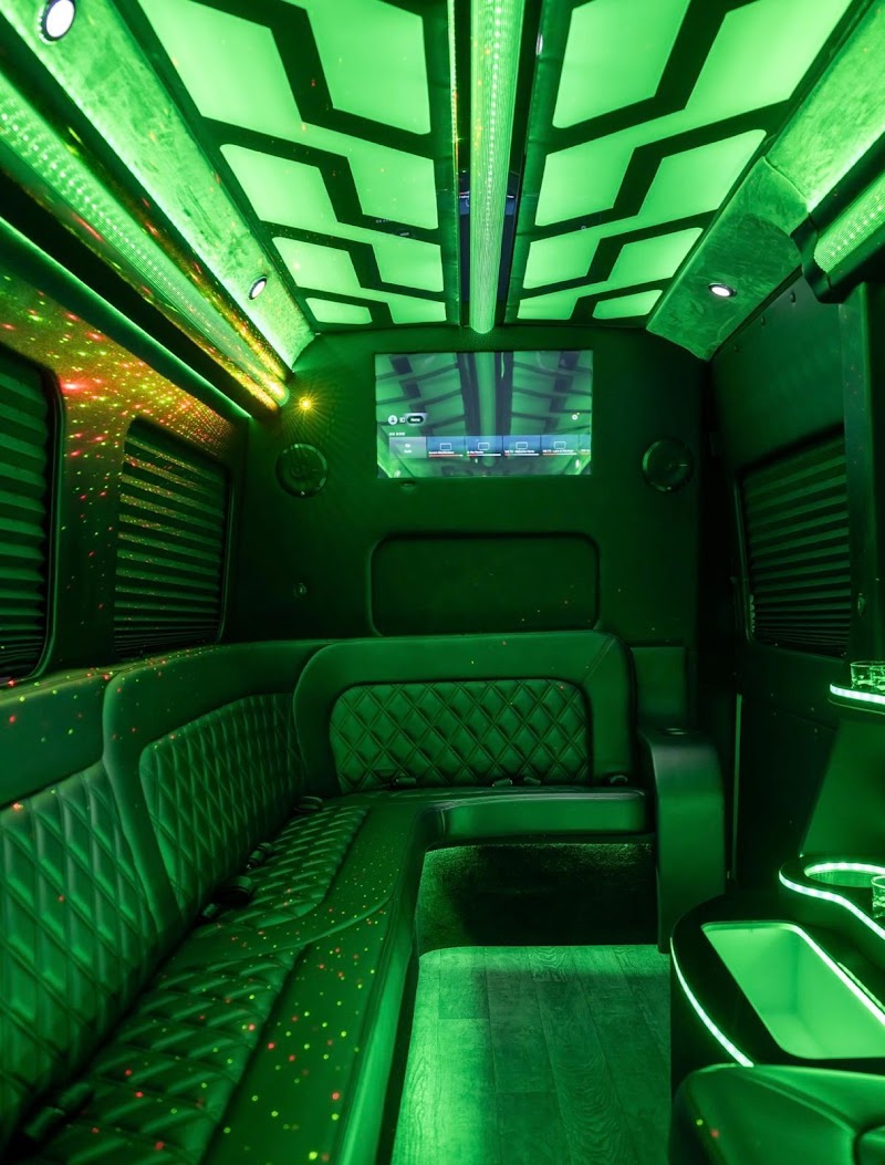 Photo of Tuleen Limousine
