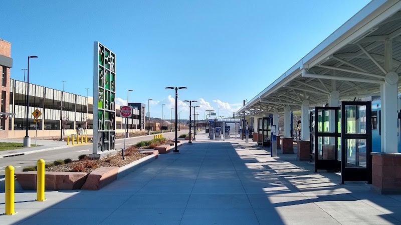 Ridgegate Parkway Station photo 2