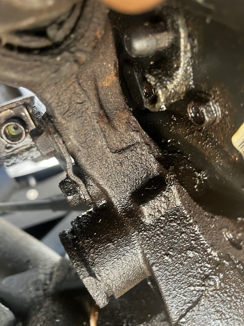 The Genuine Master Mechanic photo 4