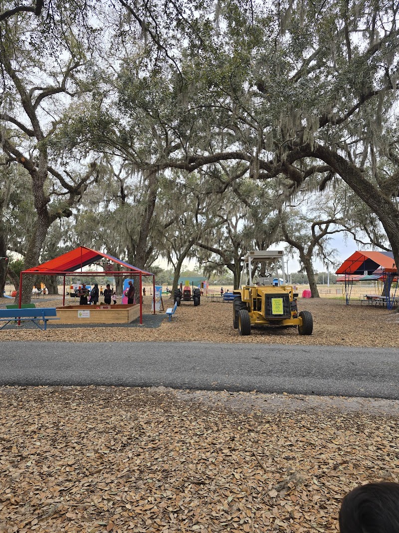 Green Meadows Petting Farm photo 2