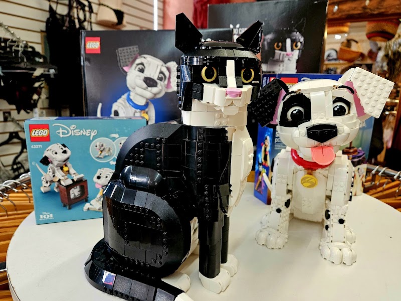 Willits Enchanted Toy Shoppe photo 5