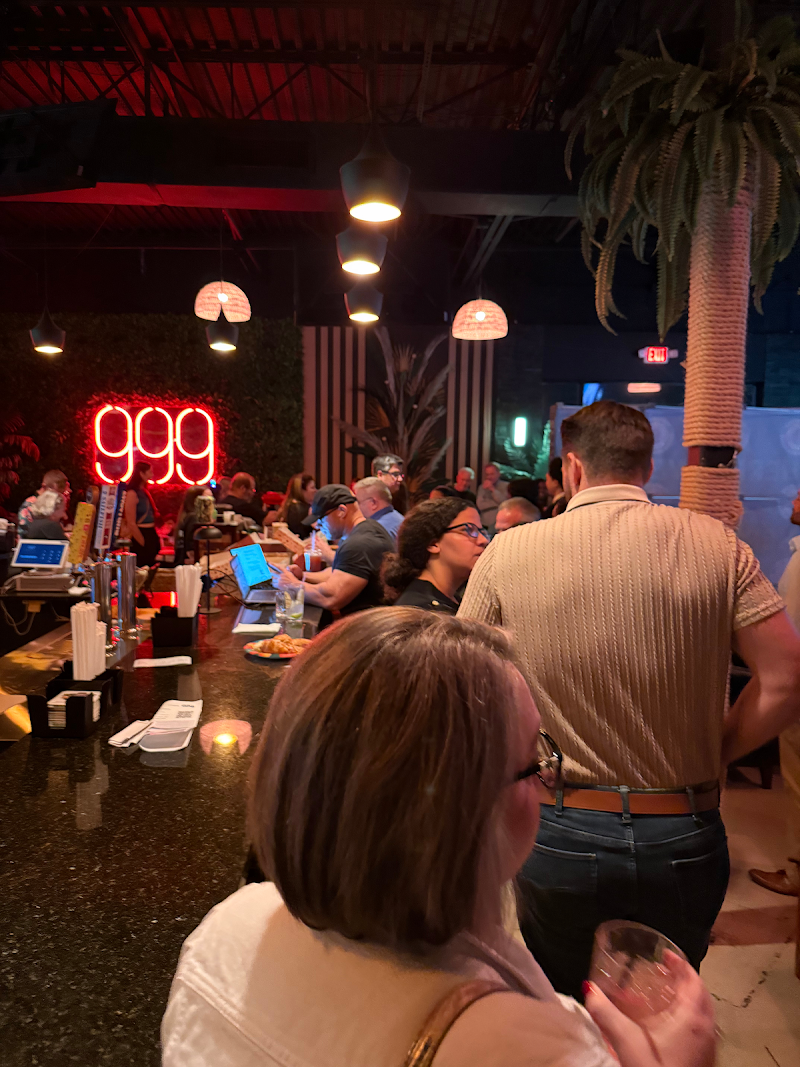 999 Lounge and Bar photo 4