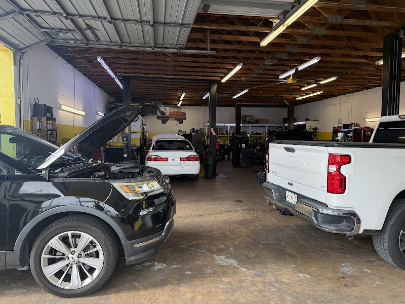 Farmerie's Garage photo 5