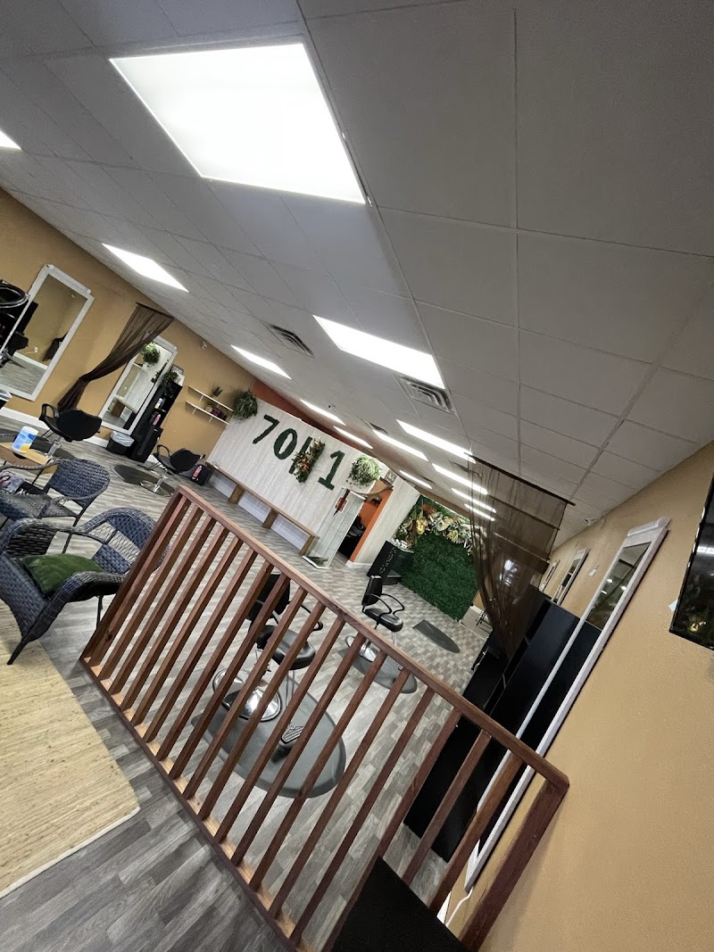 Studio 7Oh1 Salon photo 2