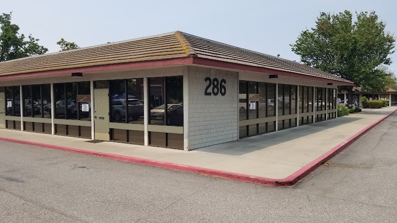 Razz Chiropractic Wellness Center photo 2