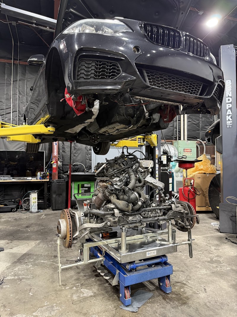 Bryko Motors - BMW Service & Repair photo 4