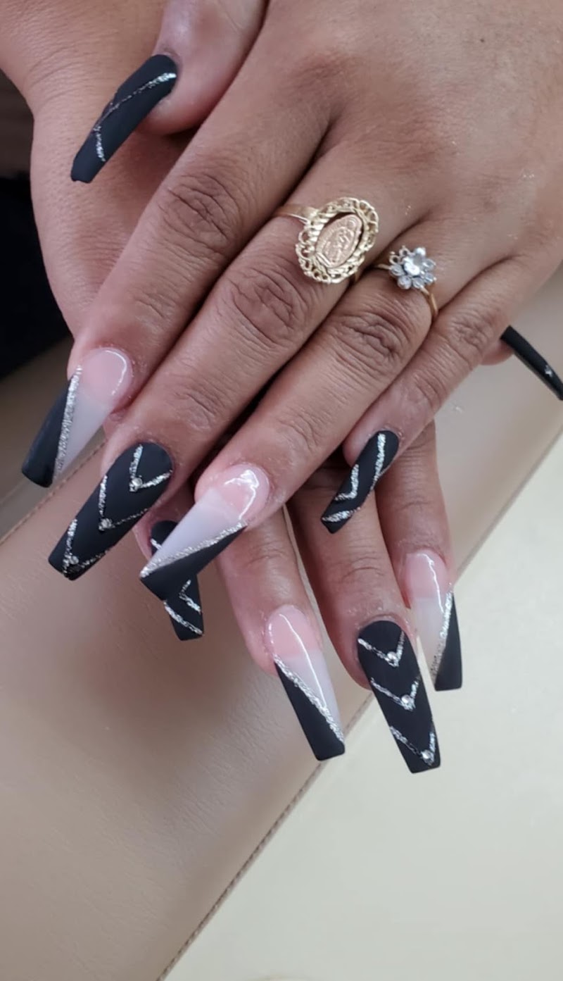 Fancy Nails & Spa photo 4