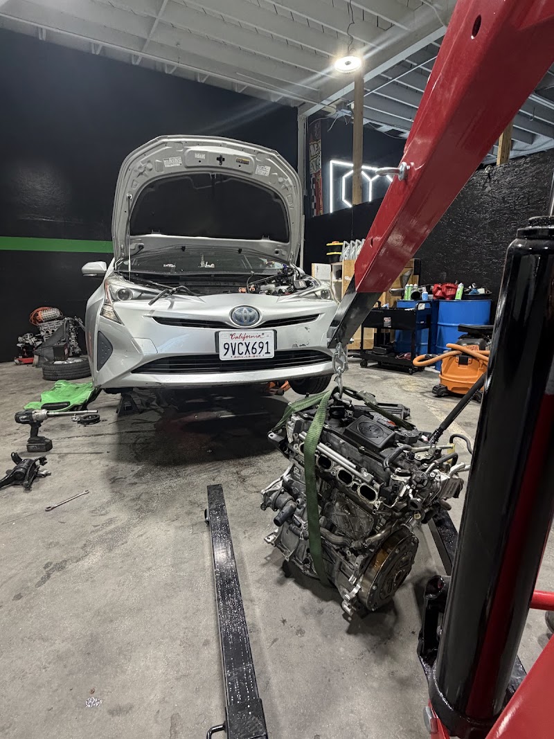 Av auto body & repair Llc photo 2