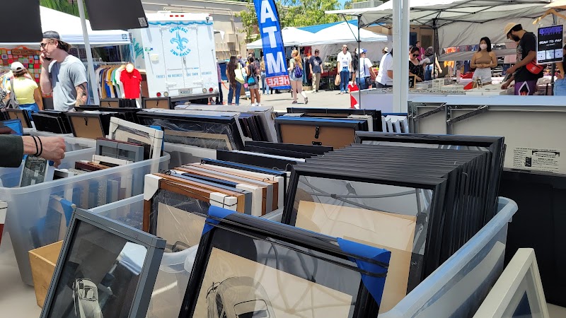 Los Feliz Flea photo 2