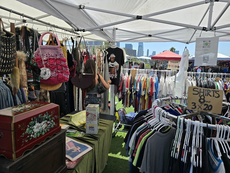 Los Feliz Flea photo 4