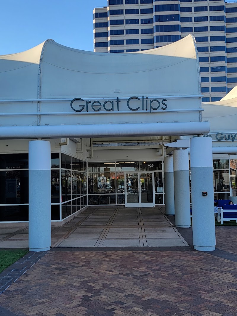 Great Clips photo 3