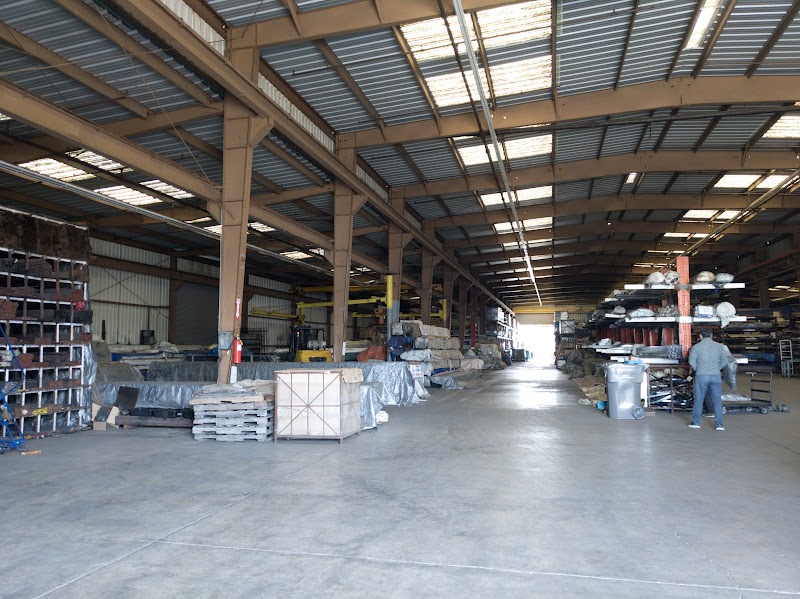 D E Metal Inc photo 2