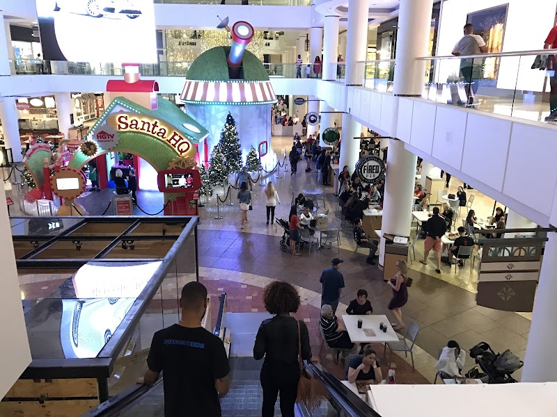 Scottsdale Fashion Square photo 4