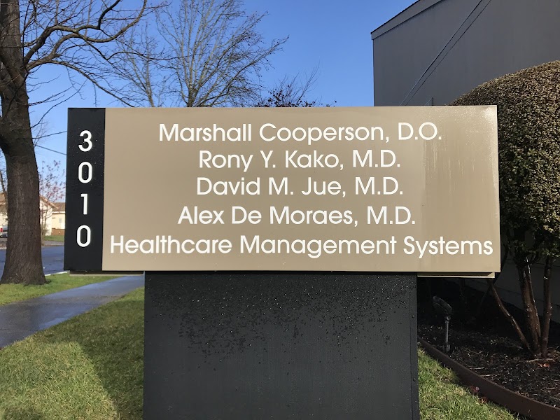 Alex De Moraes, MD photo 4