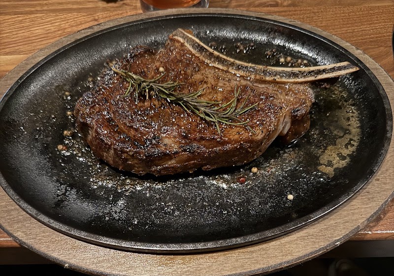 Bourbon & Bones Chophouse | Bar photo 4