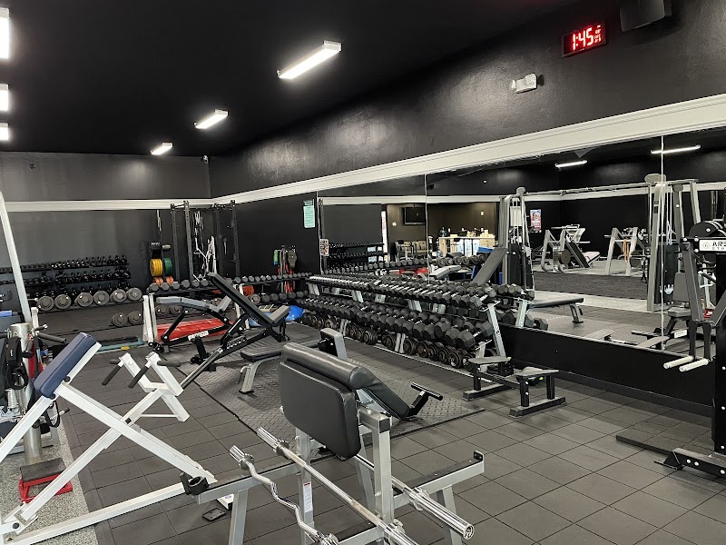 Pinellas Ultimate Strength House photo 2