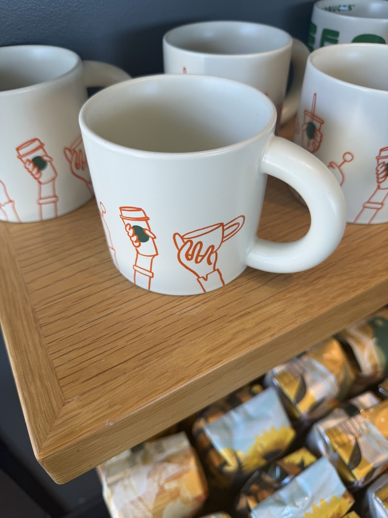 Starbucks Coffee Company photo 3