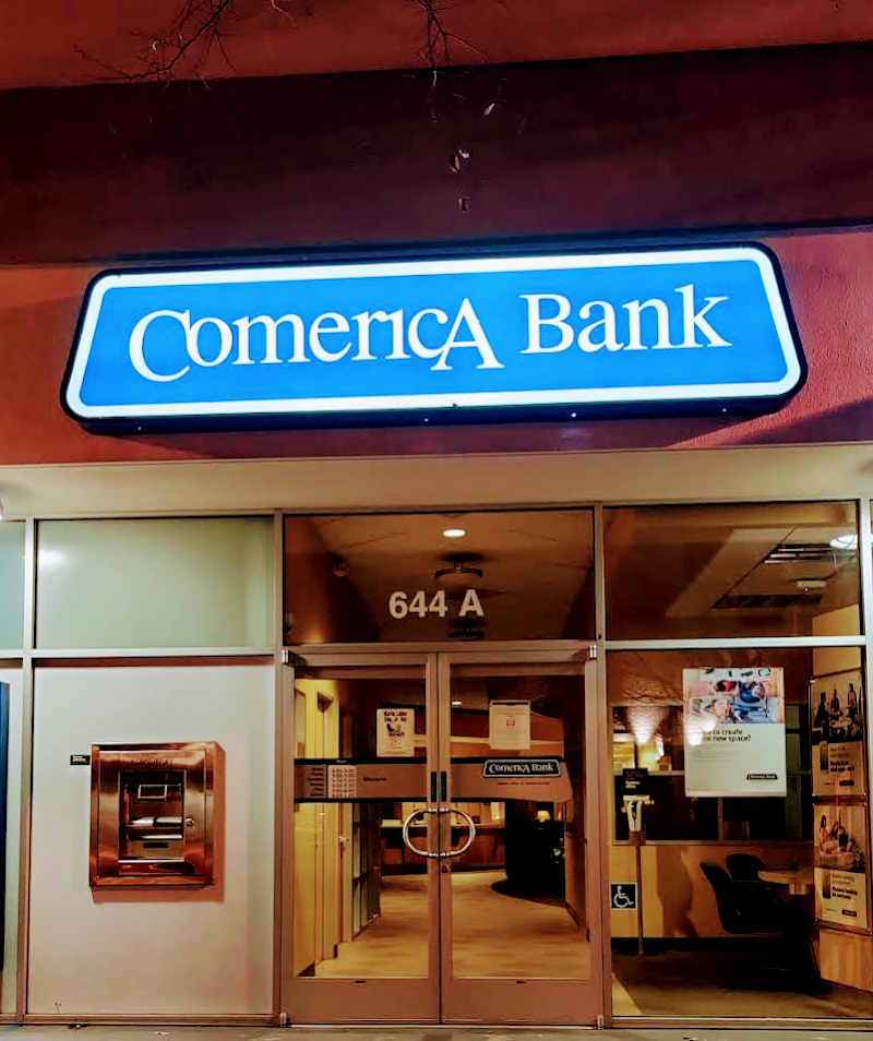 Comerica Bank - ATM photo 4