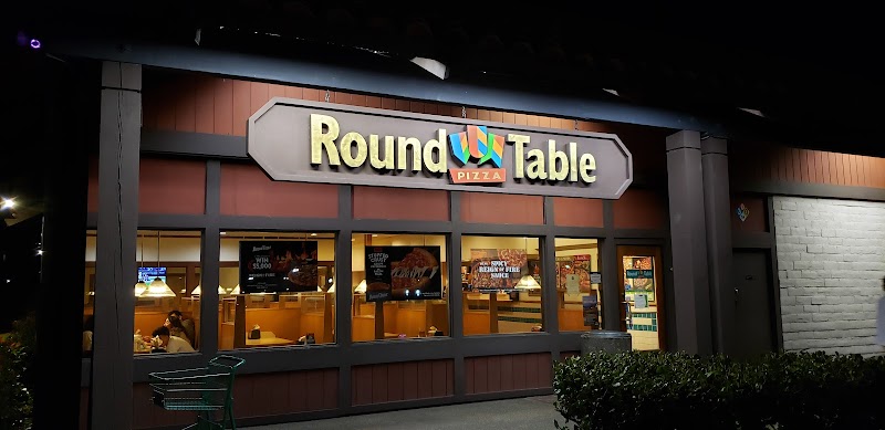 Photo of Round Table Pizza