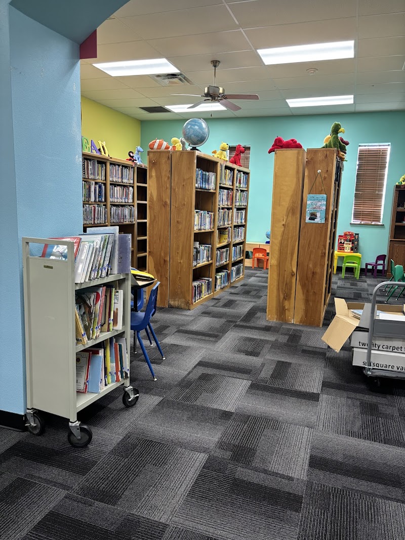 Sgt Fernando De La Rosa Memorial Library photo 3