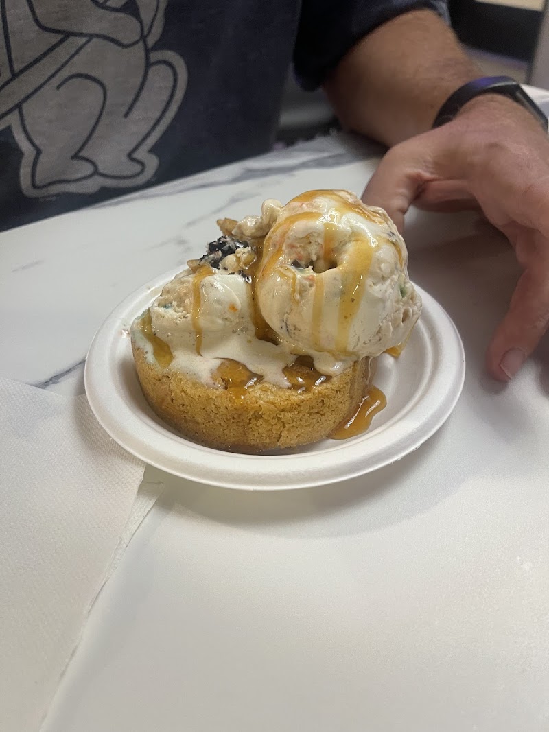 Scrumdiddly Ice Cream Shop photo 2