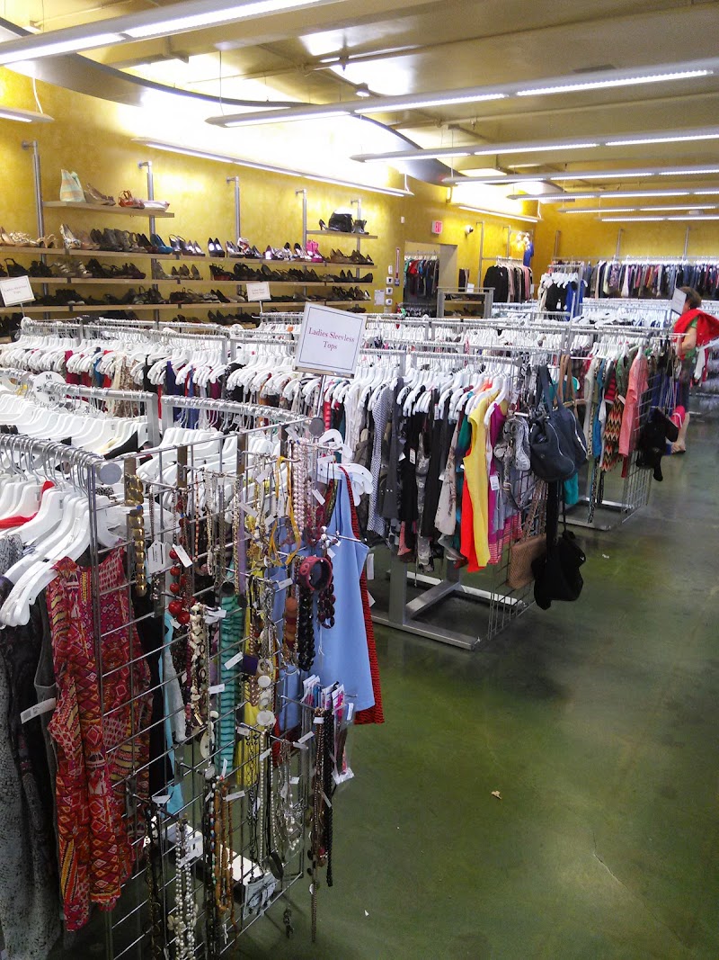 Goodwill Industries Sacramento Valley & Northern Nevada photo 3
