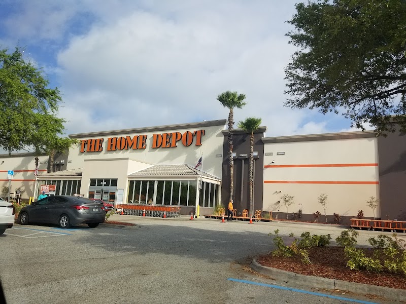 CYPRESS VILLAGE PLAZA photo 4