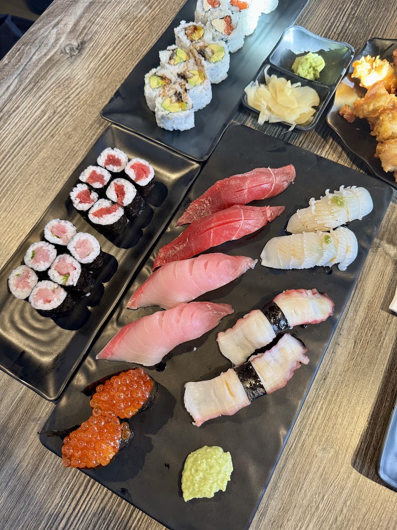 Amami Sushi Bistro photo 4