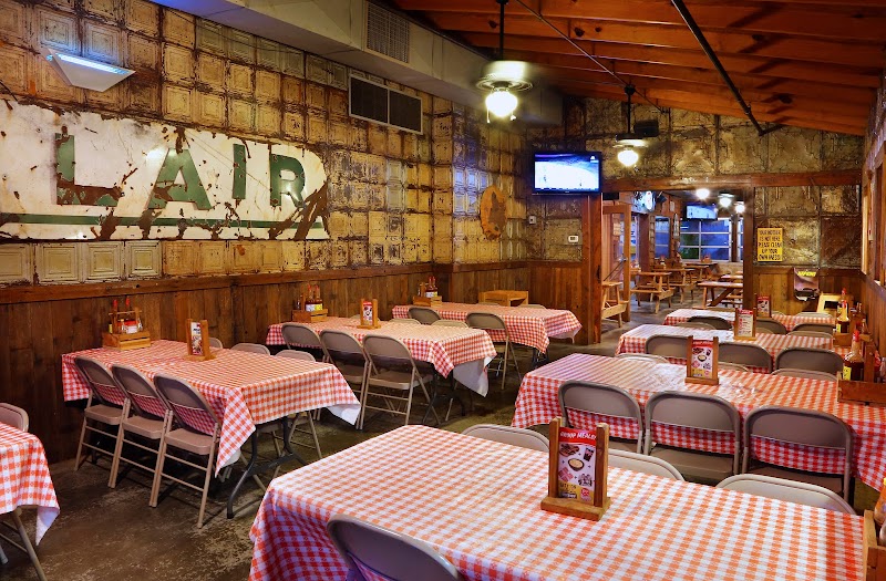Photo of Rudy's "Country Store" and Bar-B-Q
