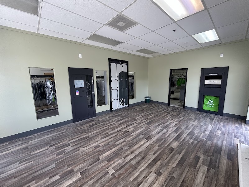 Sage Cleaners: Lithia/Fishhawk Dry Cleaners & Laundry Service photo 3