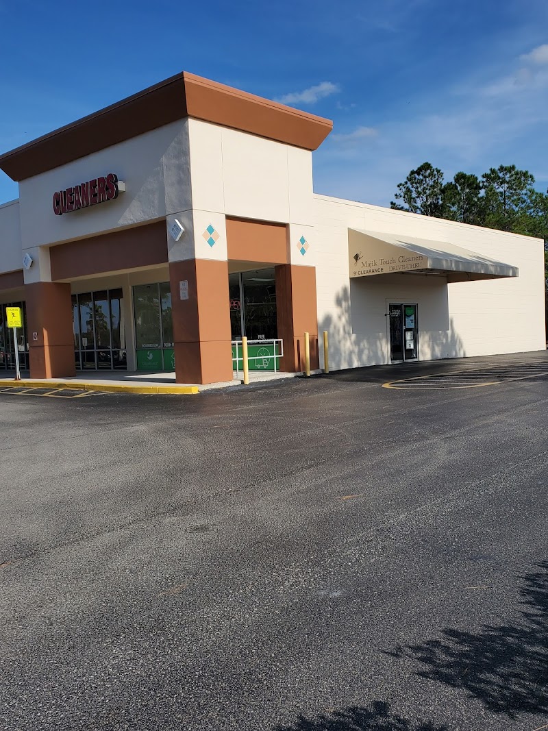 Sage Cleaners: Lithia/Fishhawk Dry Cleaners & Laundry Service photo 2