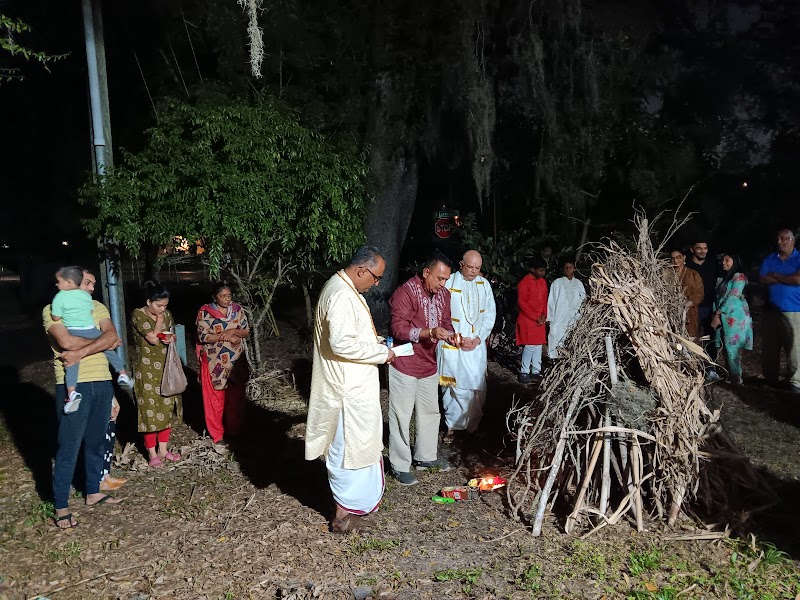 Hindu Center photo 4