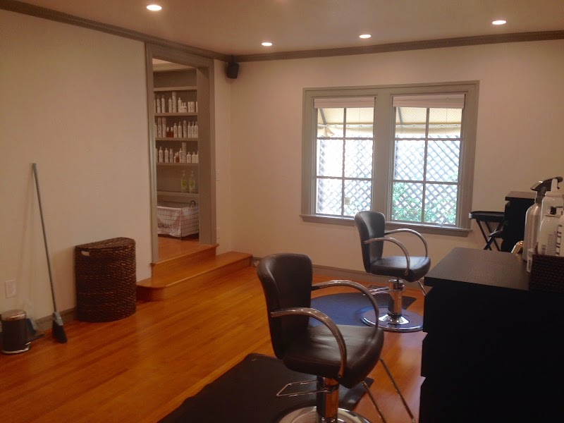 Flaunt Salon and Spa photo 4