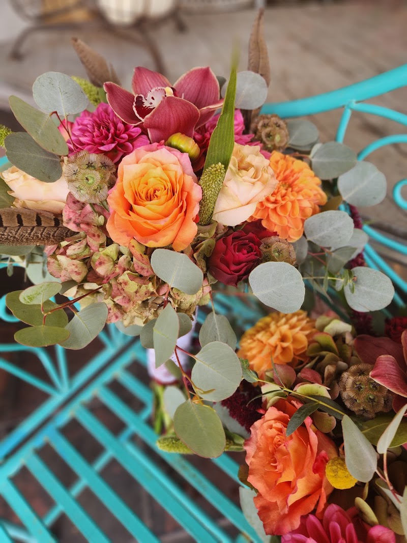 Uniquely Chic Floral & Home photo 3
