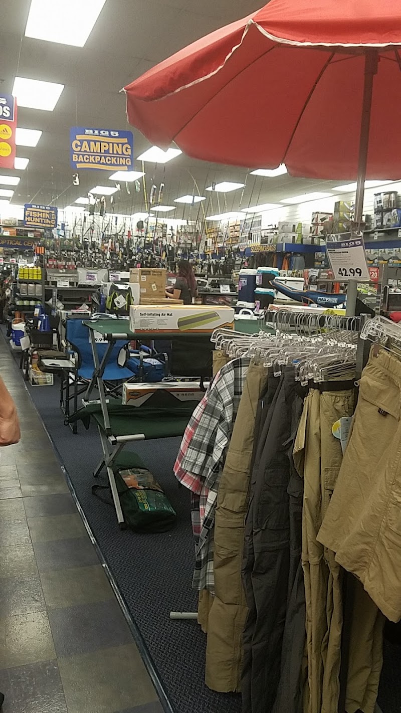 Big 5 Sporting Goods photo 3