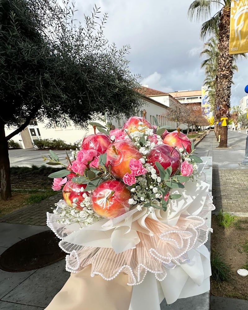 Tasty Petal Flower Shop photo 3
