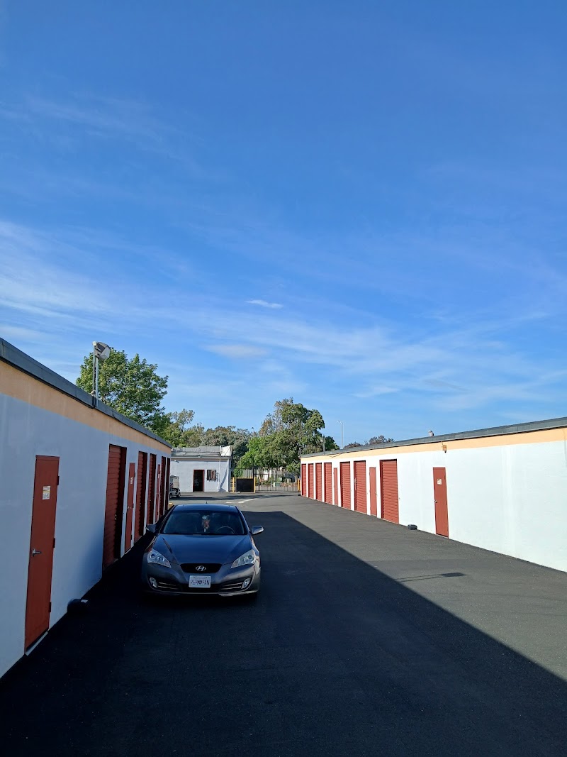 StorageMart photo 4